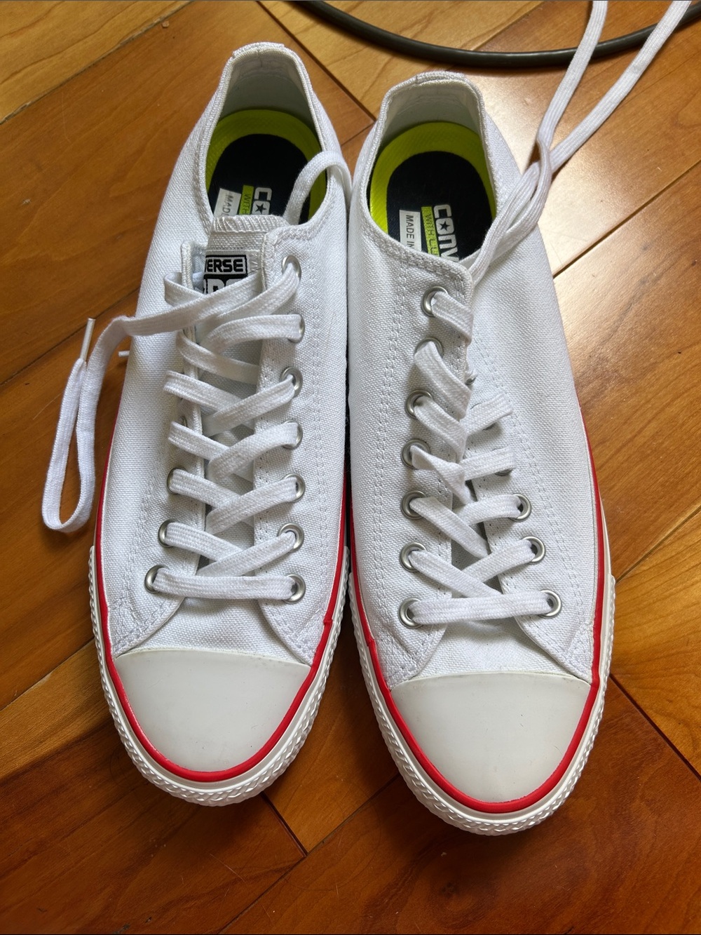 Converse Cons White Canvas Low-Top Skateboarding Sneakers